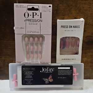 Bundle Of Press On Nails